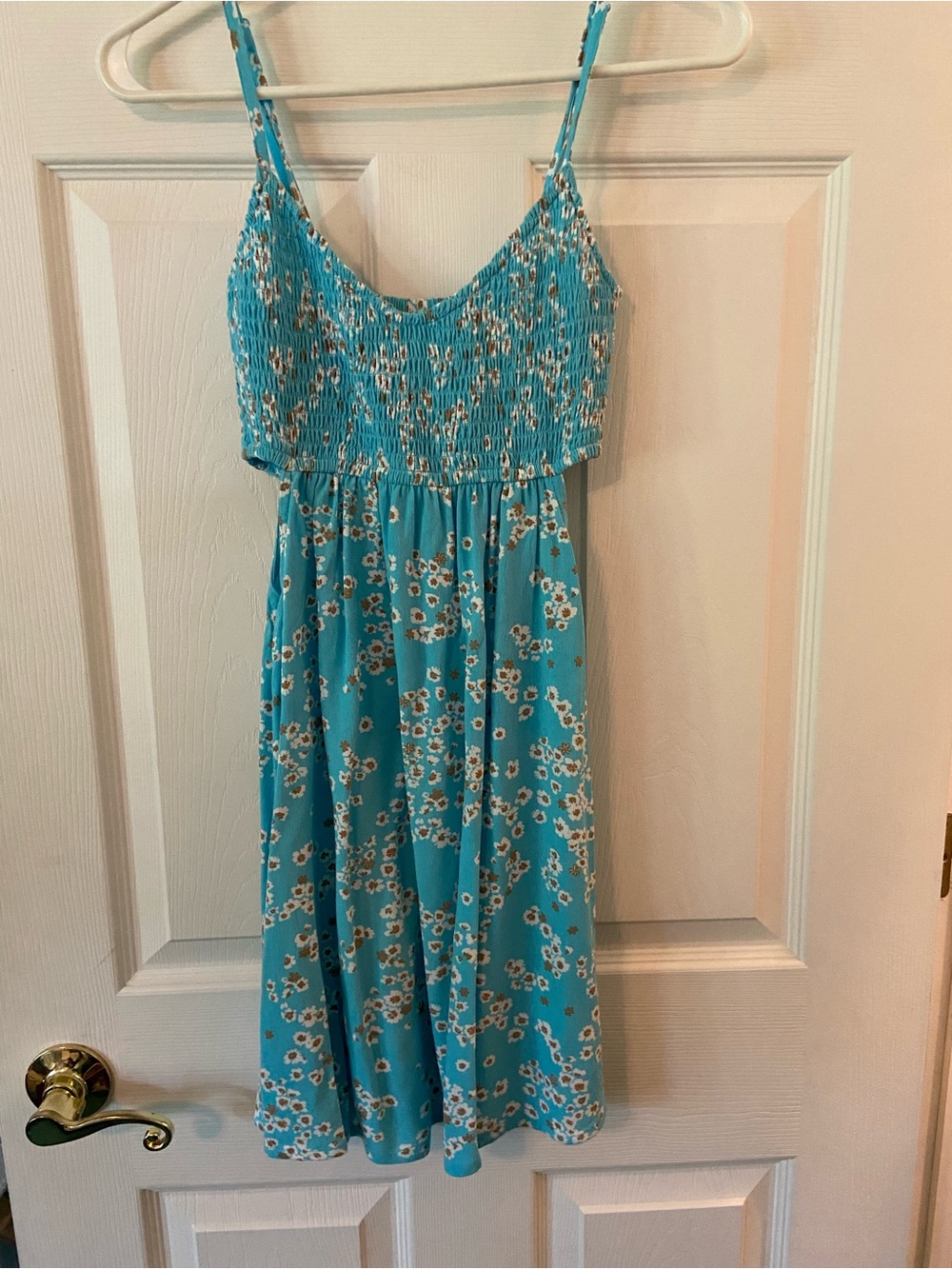 Women’s XS Roxy Turquoise Floral Smocked Sundress